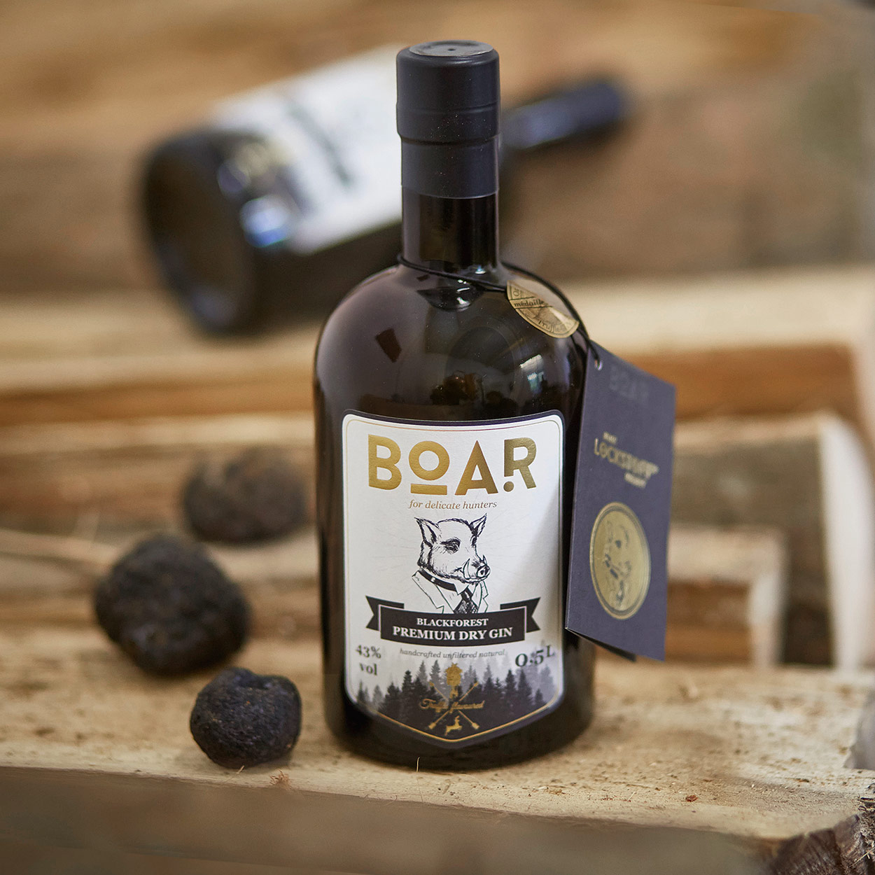 BOAR GIN - Blackforest Premium Dry Gin mit Trüffel